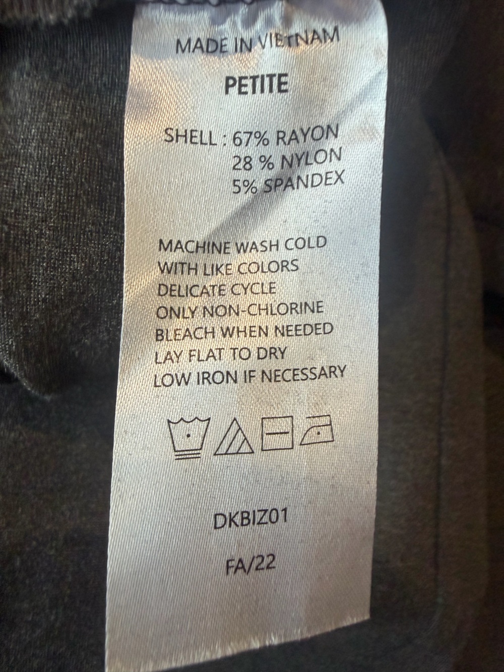 Quince Charcoal Gray Ultra- Stretch Ponte Flare Leg Pants -NWOT - Picture 7 of 8
